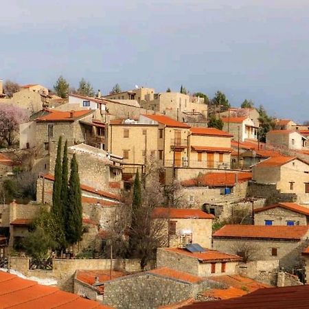 Lofou Traditional Stone House Экстерьер фото
