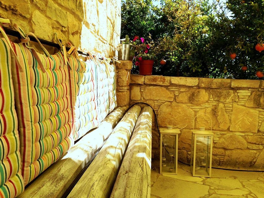 Lofou Traditional Stone House Экстерьер фото